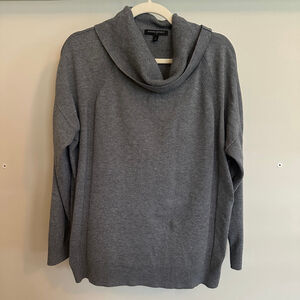 Women's Banana Republic Gray Cowl Neck Sweater Size L
